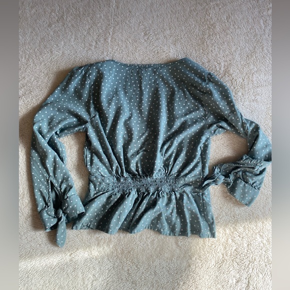 Abercrombie & Fitch blue polka dot top - Picture 2 of 2